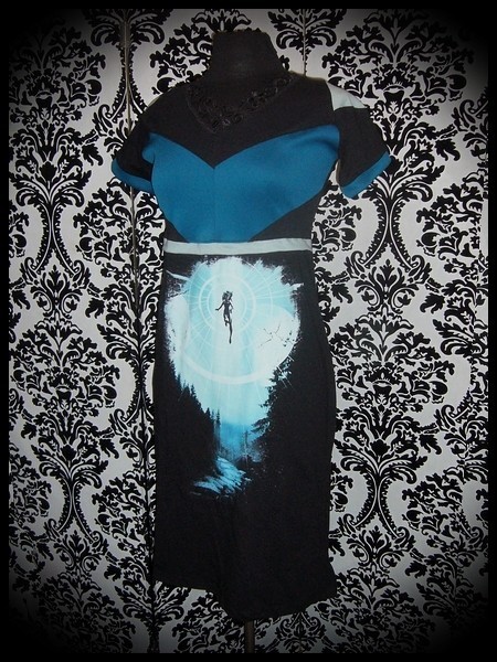 Black dress blue details Design By Humans moonlight print - size M/L