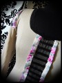 Beige top with cream floral print and black lace - size M/L