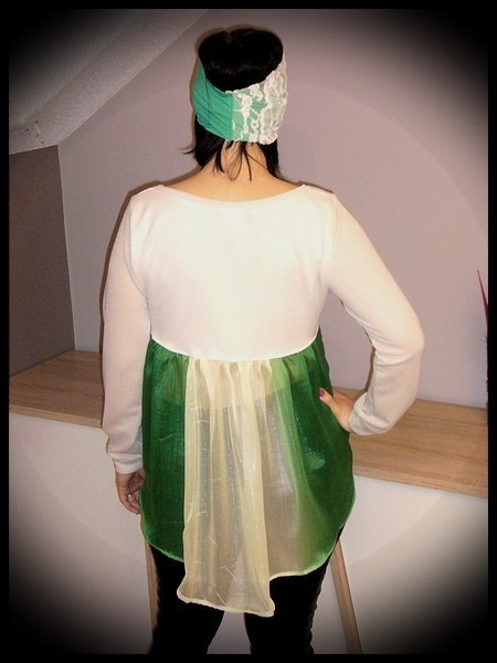 Cream gold top with green muslin back - size M/L