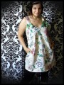 Off white trapeze dress w/ pockets floral print - size S/M