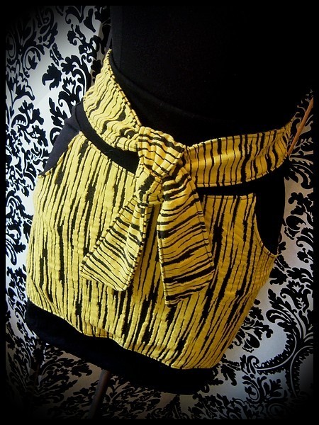 Yellow/black striped mini skirt brown details - size S/M