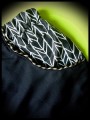 Black cuffed shorts w/ pockets chevron print - size S/M