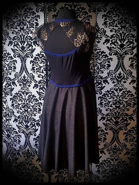 Black / gold dress royal blue details lace open back - size L