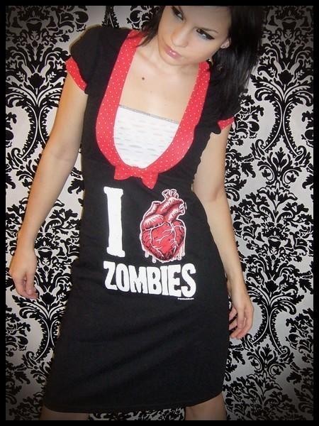 "I love zombies" Robe personnalisée - sur mesure 