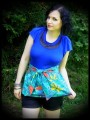 Royal blue top tropical print - size L