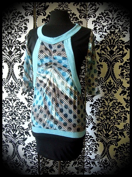 Black dress w/ turquoise/grey front pocket - size S/M