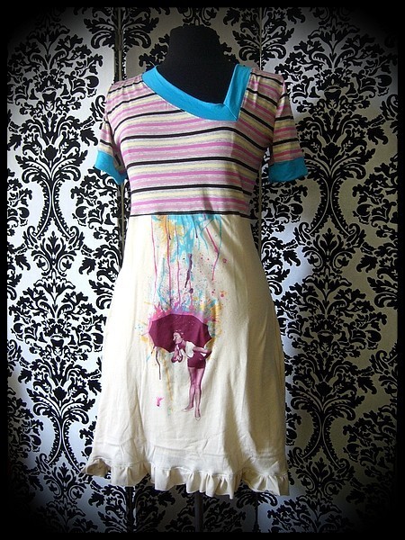 Cream dress Threadless asymmetrical neckline stripes - size M/L