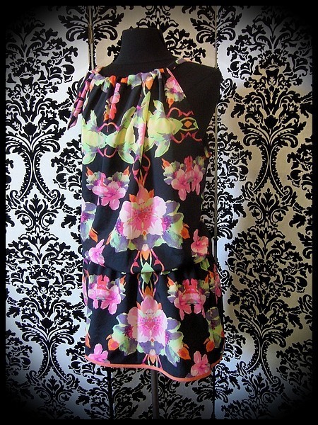 Black loose dress tropical flowers print - size M/L