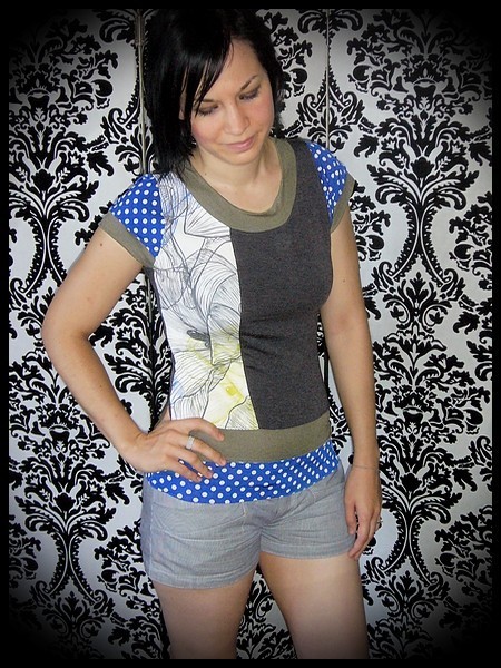 Grey khaki green royal blue paneled top floral and dots prints - size S/M